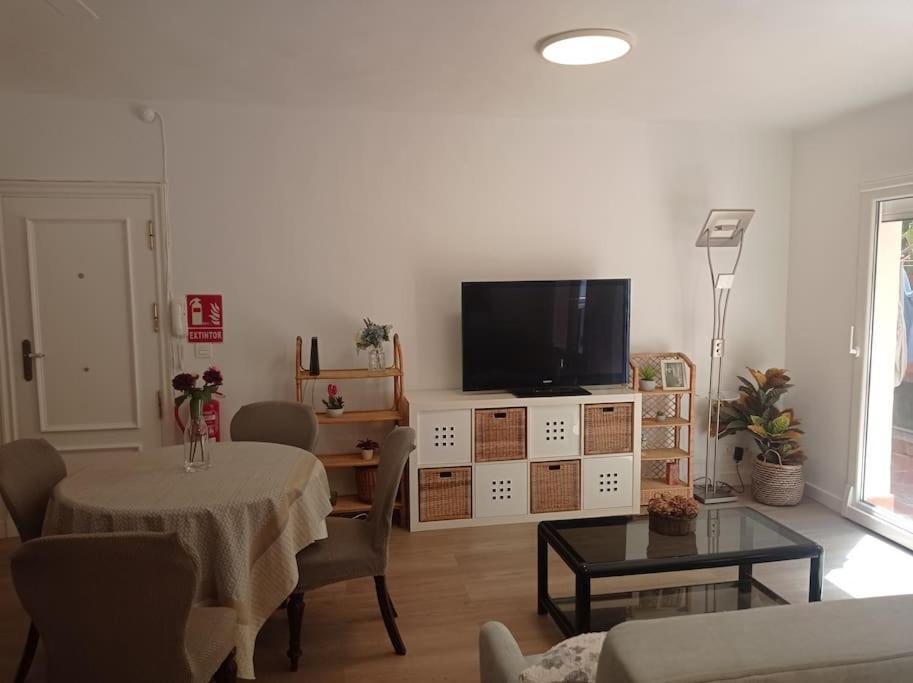 Piso Con Terraza Junto A La Playa Apartment Сан Себастиан Екстериор снимка